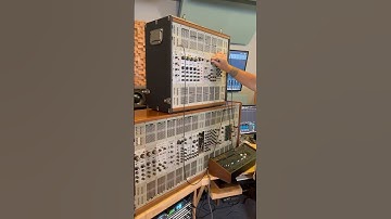 Amazing to checkout the legendary ARP 2500 in action played by the master ​⁠@RosenSound