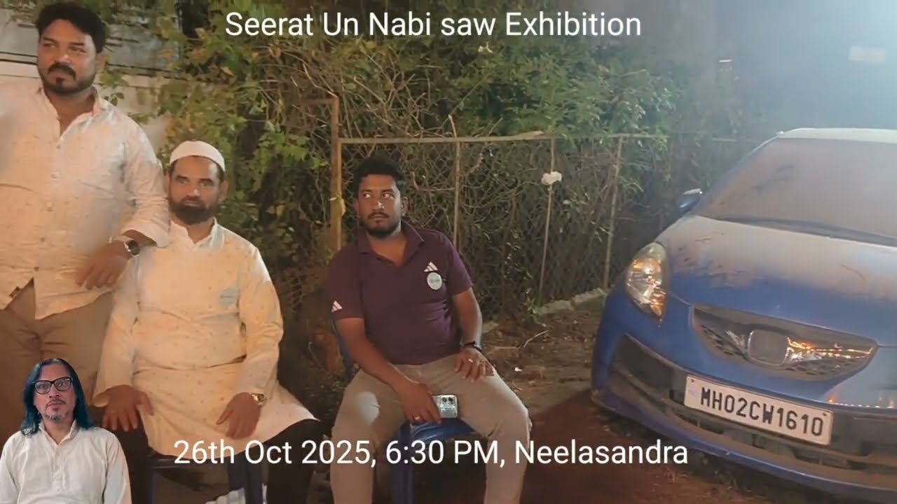 Seerat Un Nabi saw Exhibition present crowd situation.
