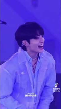 remember when jin took the mic in his mouth at kbs music bank 2022😆members funny reactions to jin🤭