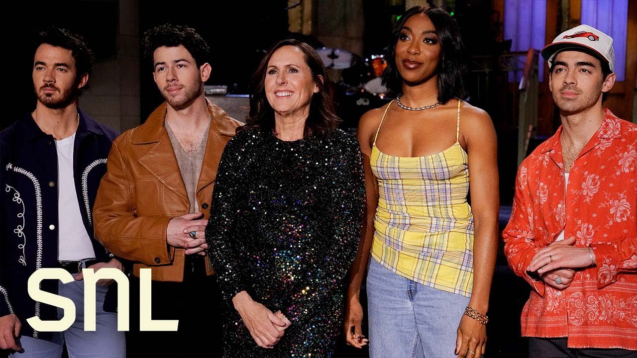 Molly Shannon and Ego Nwodim Lost the Jonas Brothers - SNL