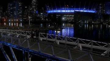 Em qual episódio a Iris descobre quem é o Flash?