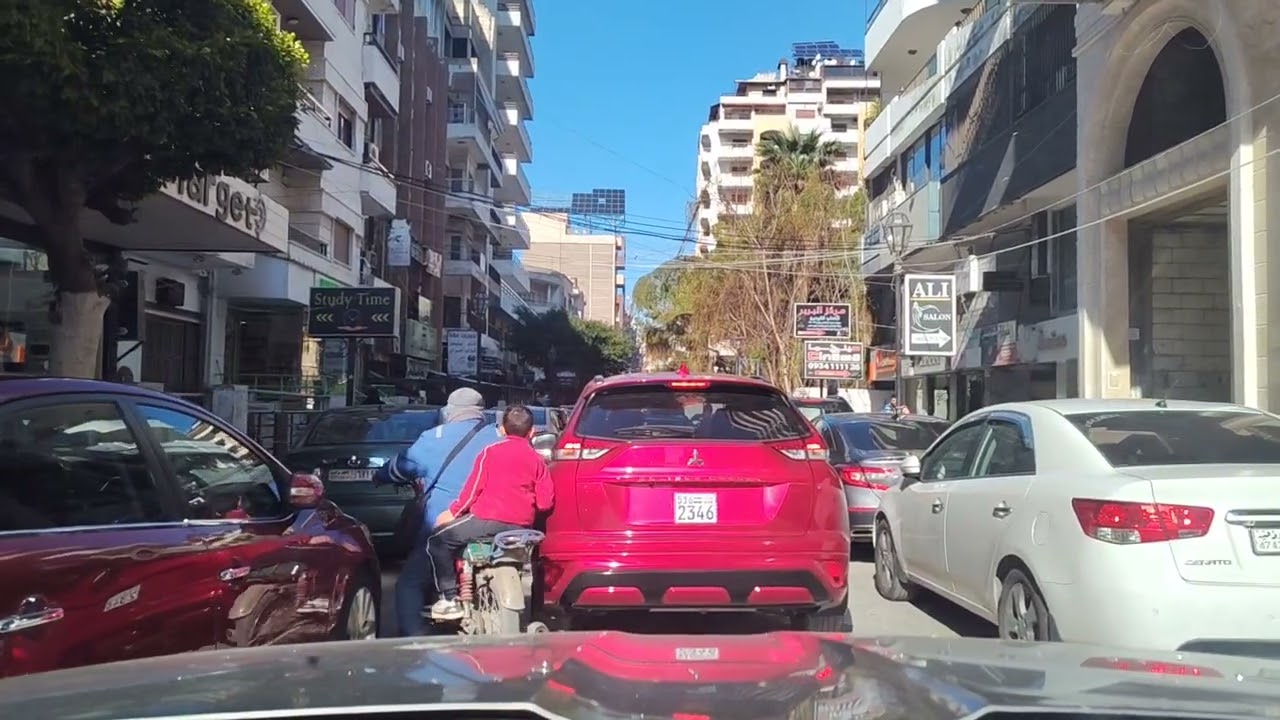 اللاذقية حي الامريكان  أو  شارع المتنبي