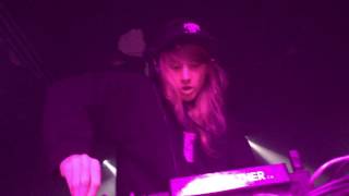 Cashmere Cat - MSMSMSM Live (SOPHIE Track)