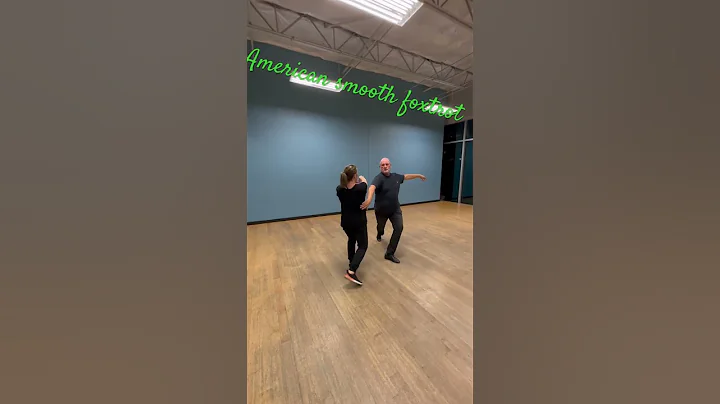 Foxtrot 🦊 American Smooth #foxtrot #ballroomdance #dancing #partnership