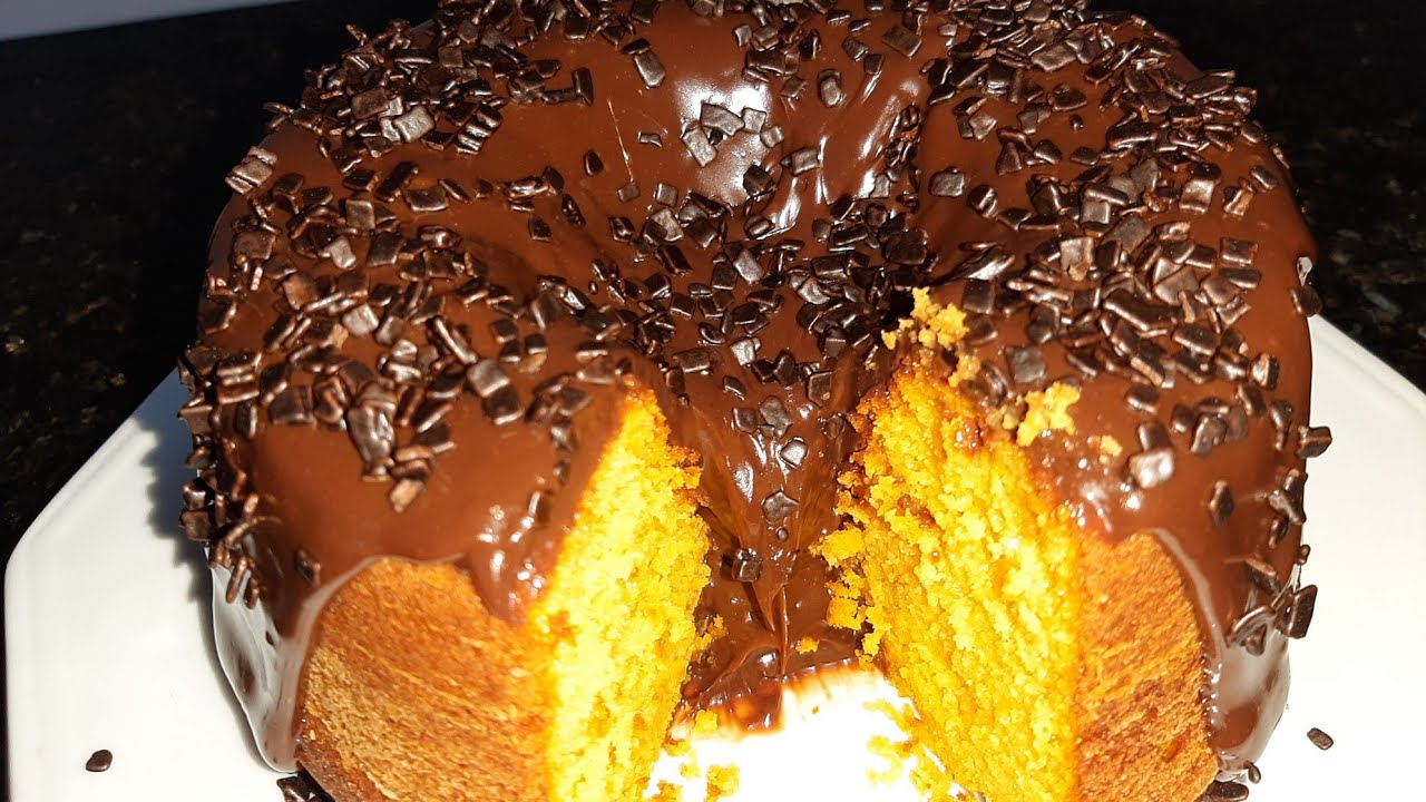 BOLO DE CENOURA COM COBERTURA DE CHOCOLATE FÁCIL E MUITO GOSTOSO YouTube BOLO DE CENOURA COM COBERTURA DE CHOCOLATE FÁCIL E MUITO GOSTOSO YouTube