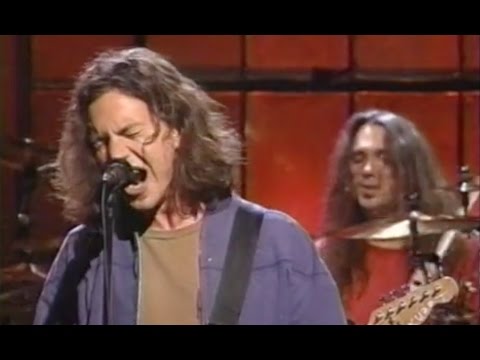 Pearl Jam- Rearviewmirror SNL 1994 1080p HD Remastered