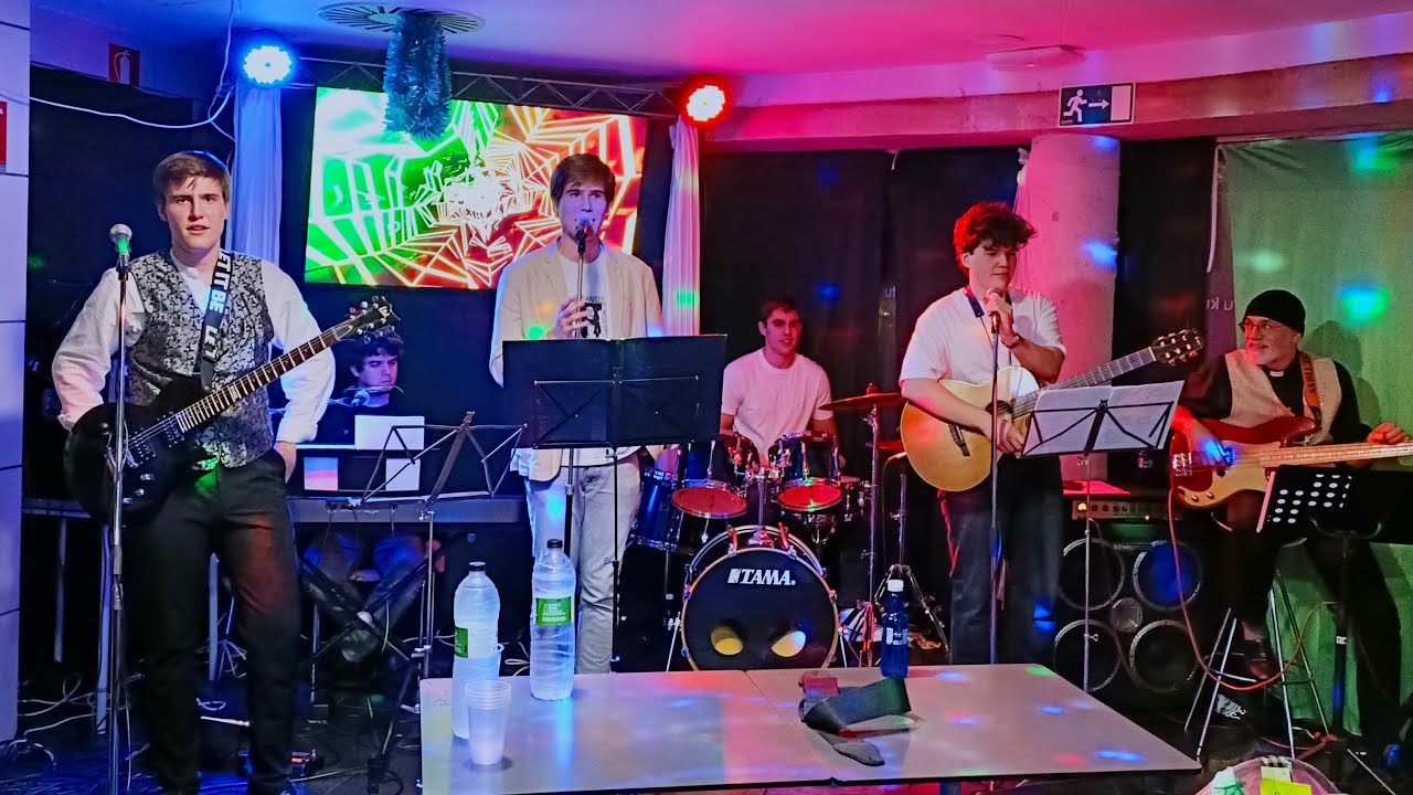 CONCIERTO CUCOS BAND 22/12/23