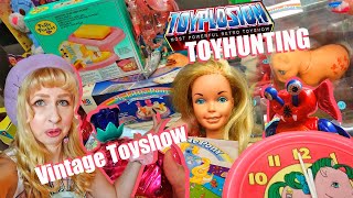 TOYHUNTING at TOYPLOSION for vintage girl toys  My little Pony, Barbie, Polly Pocket  Toyshow con