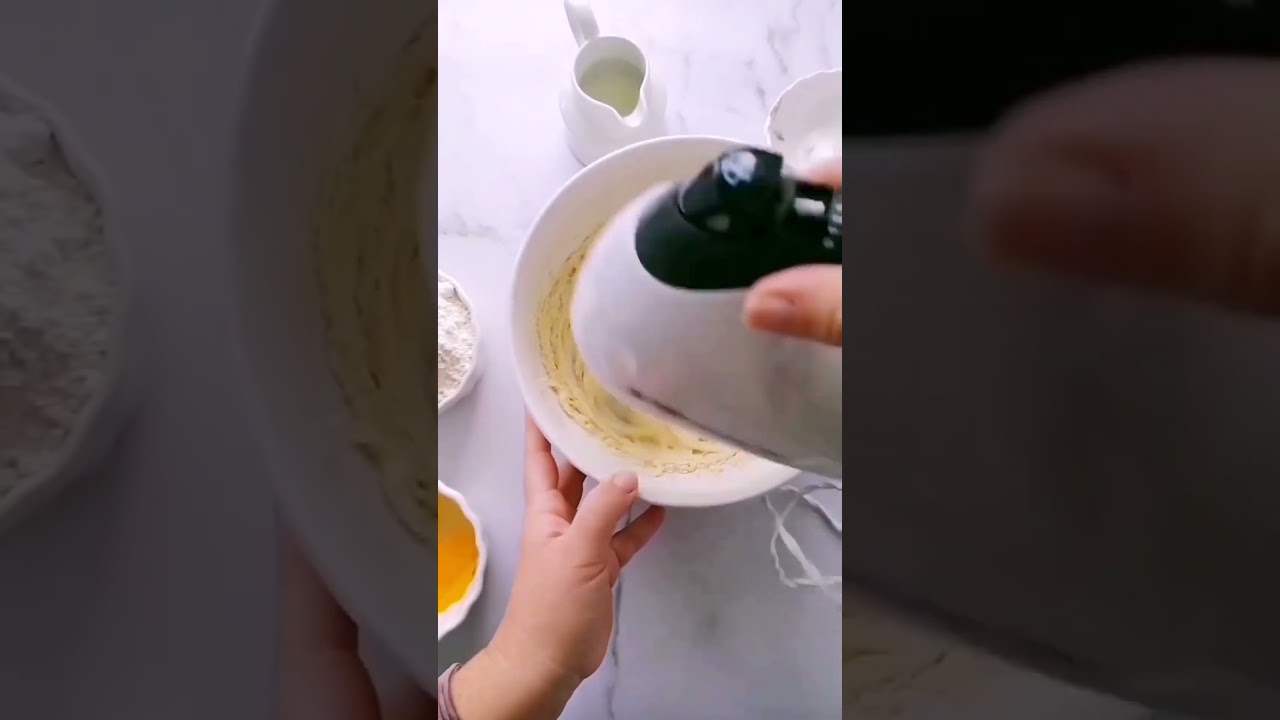 Videovorschau: Bestes saftiges Apfelkuchen Rührteig Springform Rezept