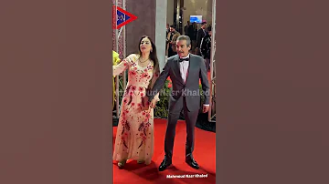 شاهد رومانسية احمد عبدالعزيز وزوجته علي ريد كاربت مهرجان الدير جيست 