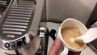 أسهل طريقة لتبخير الحليب لعمل اللاتيه أو الكابتشينو بماكينة القهوة ديلونجي ديدكا