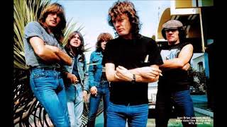 AC/DC- Badlands (Live Civic Center, Roanoke VA, Nov. 13th 1983)