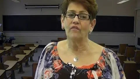 Gaynelle Schmeider talks about Assessment in Healt...