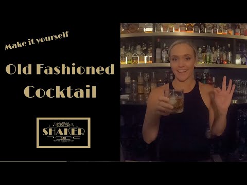 How to make the perfect B.S Old Fashioned Cocktail | Livi Robins