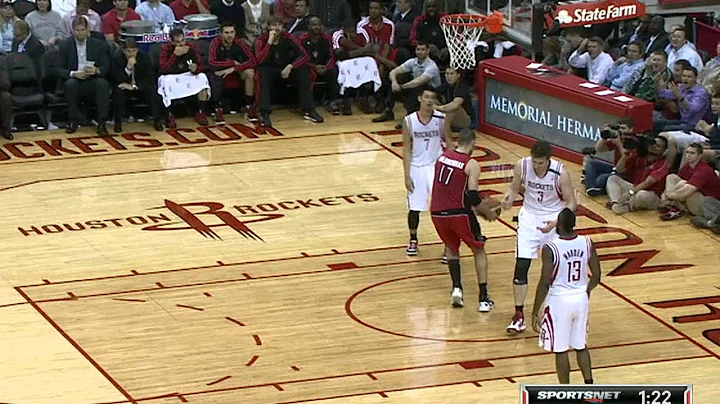 Asik scores on own basket & makes up for it on offense!