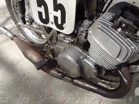 Olde Iron Cycle Works Suzuki Titan T500 race engine