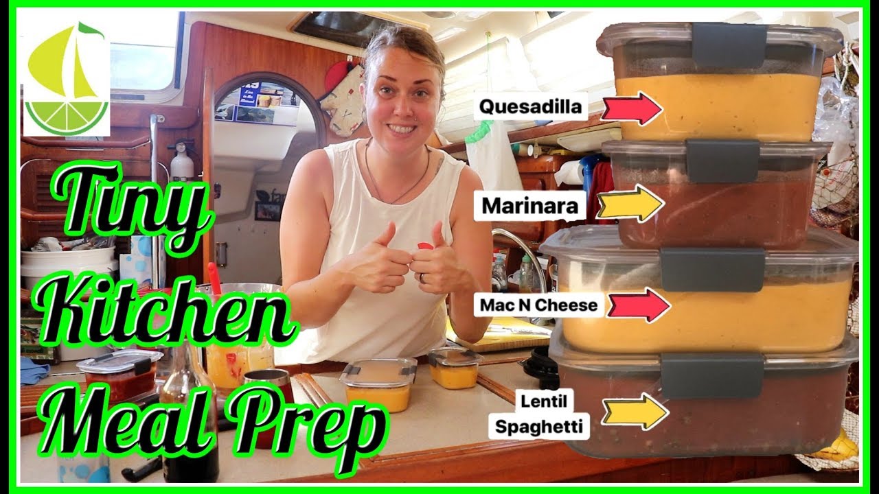 ⁣Weekly Vegan Meal Prep in our Galley