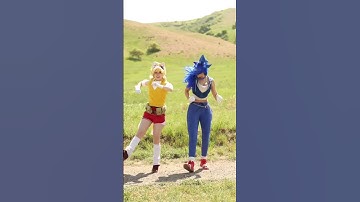 Thumbnail of “I Gotta Feeling” dance trend - Sonic and Tails cosplay with @halcybella 💛🕺💙