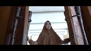 Modern Hijab Fashion Wietsa Hijab Shot By Sony A7Ii Zeiss 24-70 F4 Zhiyun Crane 2