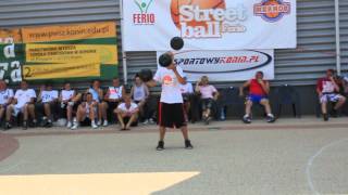 Freestyle Battle - Streetball Ferio 2011 - Bonus round - Pszczelarz vs WLKW (WINNER- PSZCZELARZ)