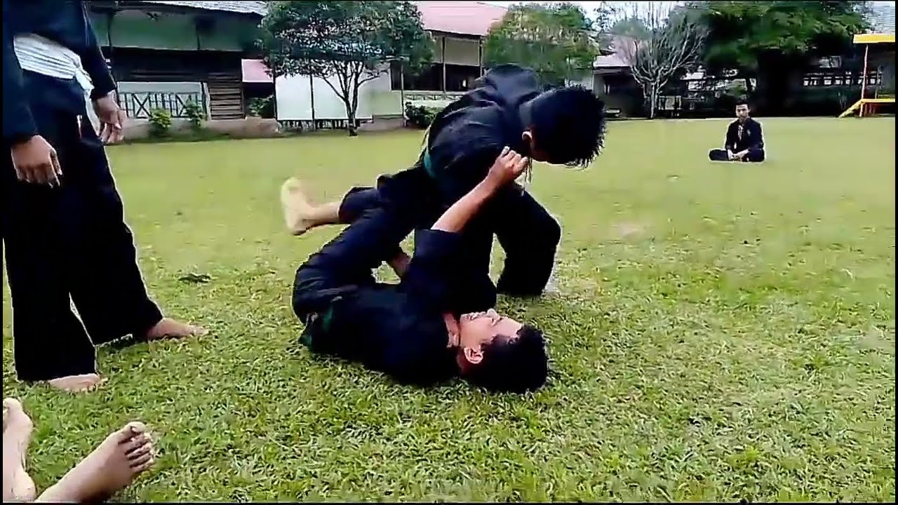 sambung sisws psht  sabuk hijau paling seru