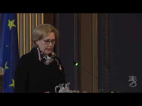 Hallitusmuoto100 perustuslakiseminaari 13.9.2019