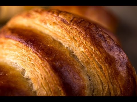 Video: Hvordan Bake Croissanter Med En Brødmaker