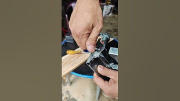 #diy , đế cưa gỗ mini gắn máy mài góc có thể nghiêng góc 45° DIY tận dụng từ sắt vụn