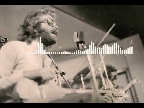 Cem Karaca Üryan Geldim