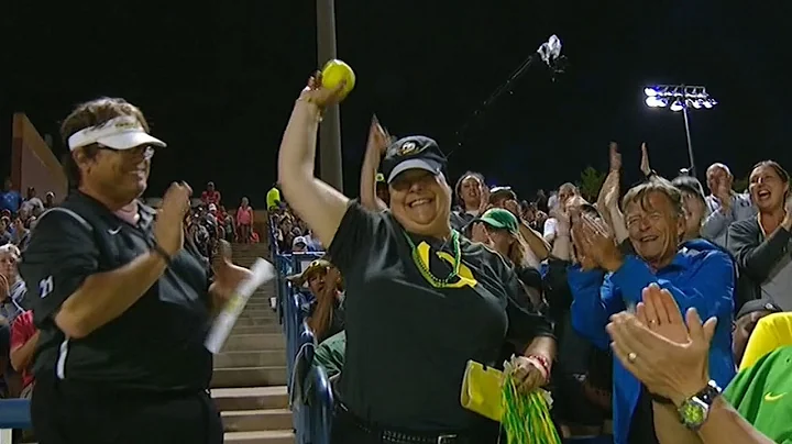 Women's College World Series: Oregon's Gwen Svekis...