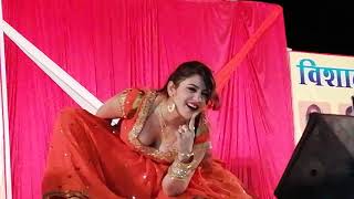 Komal Rangili Xxx - à¦²à§‡à¦¹à§‡à¦™à§à¦—à¦¾à¦¯à¦¼ à¦†à¦¤à¦™à§à¦• à¦¸à§ƒà¦·à§à¦Ÿà¦¿ à¦•à¦°à§‡à¦›à§‡à¦¨ Gori Nagori, à¦­à¦°à¦¾ à¦®à¦žà§à¦šà§‡ à¦à¦®à¦¨ à¦¨à¦¾à¦šà¦²à§‡à¦¨ (Watch  Video)