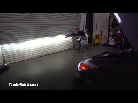 Видео: 2008 оны Prius -ийн засвар үйлчилгээнд шаардагдах гэрлийг хэрхэн яаж тохируулах вэ?
