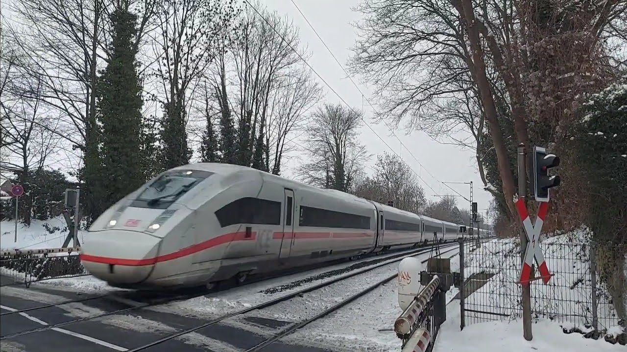 Bahnübergang im Krugfeld Hildesheim Züge am 25.1./31.1.2026