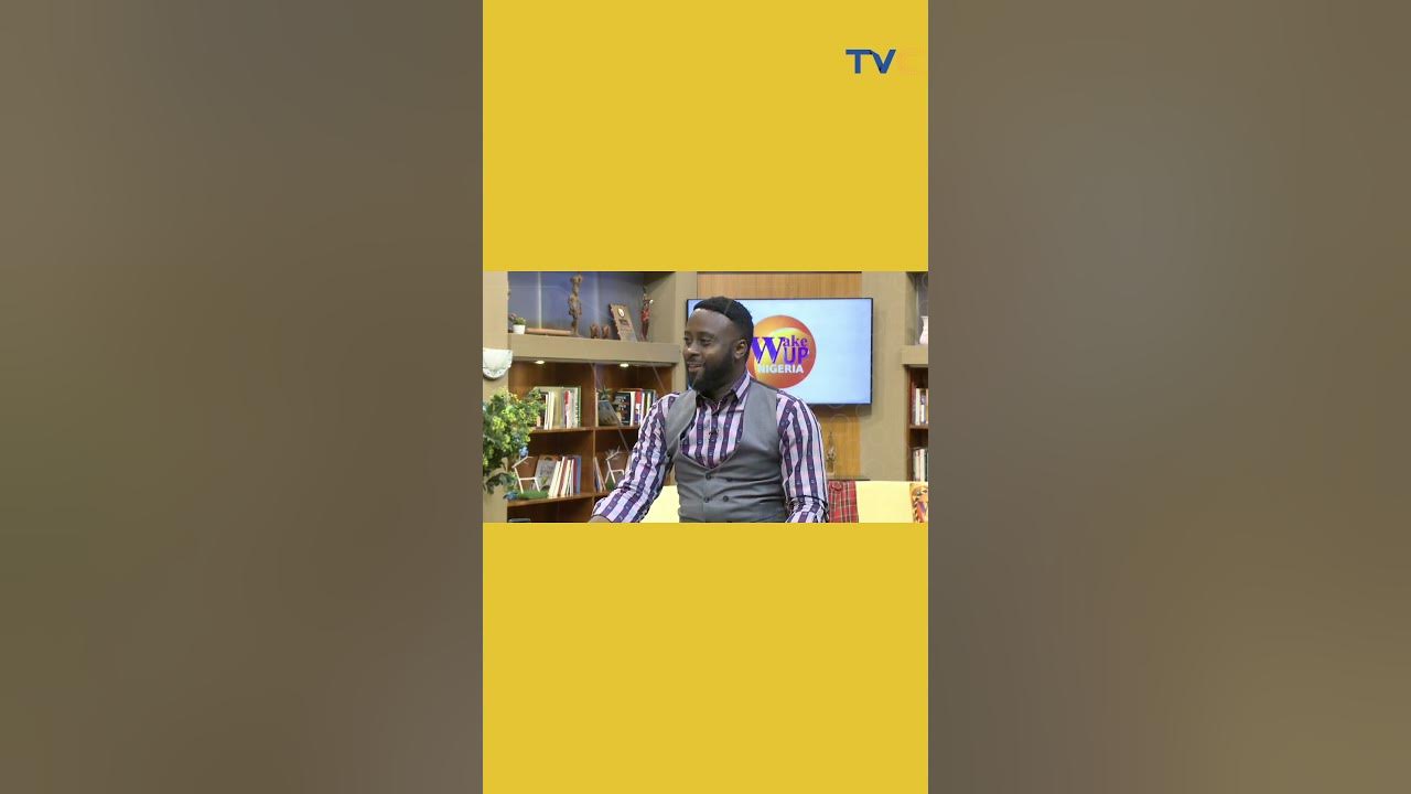 why-do-waiters-drop-bills-in-front-of-the-guy-and-not-the-lady-mike