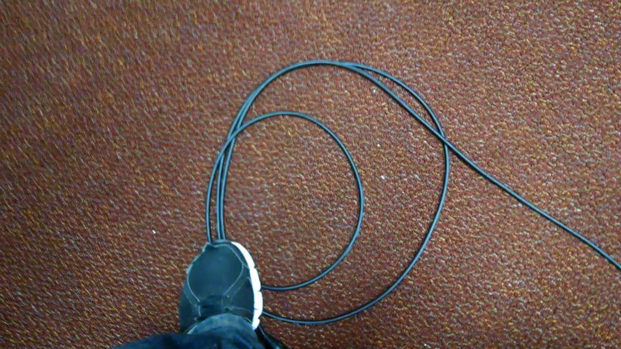 How to over under on the ground: one handed - YouTube