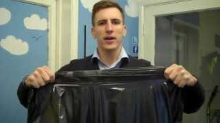 Testing the strength of a refuse sack