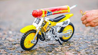 XXL Rocket Instead of The Engine in a Sportbike