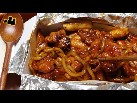 치밥을 위한 치킨..시네마먹방 Have you tried <strong>chicken</strong> and rice together? <strong>ENG</strong> Cinema Mukbang DoNam