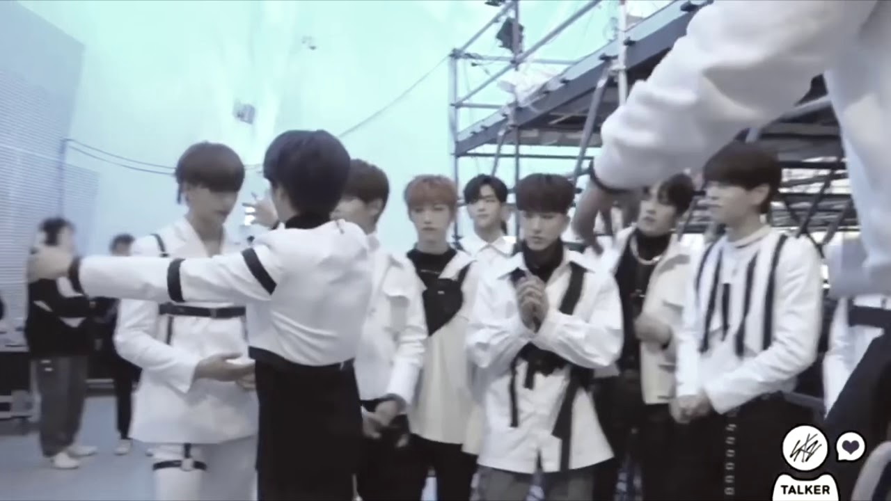 stray kids imagine|breaking up with hyunjin