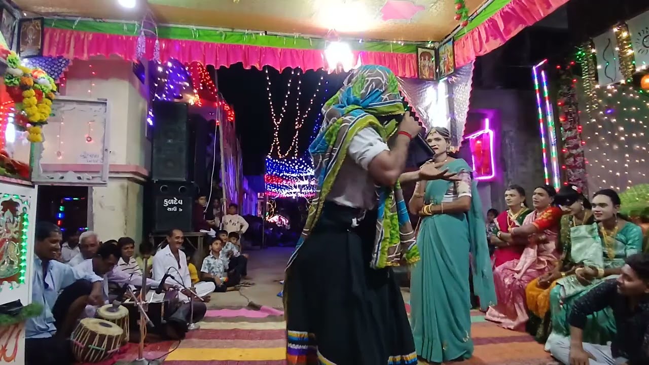 કોમિક ફુલી ડોશી   ગામ: બાળા