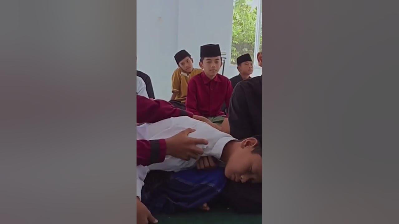 perjuangan seorang santri😘