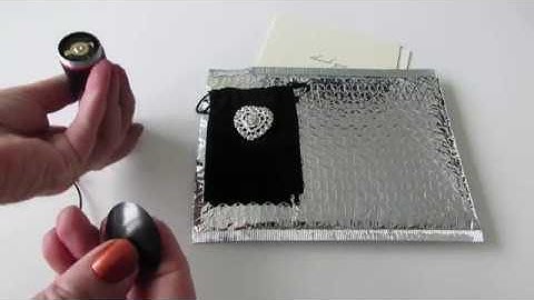 Shungite Authencity Test Using a Flashlight