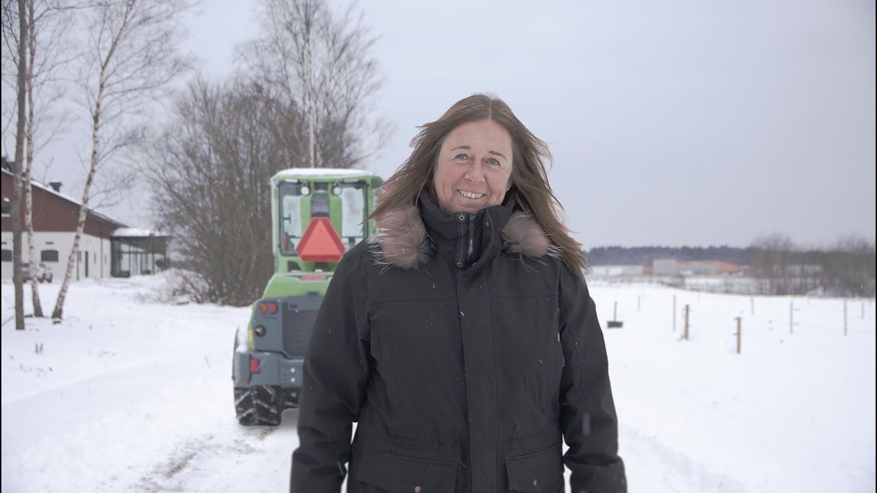 Avant 860i - Halvegårdens Islandshästar