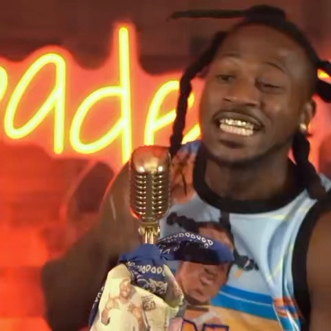CUZZO LIK SPADE TV GOLD MIC FULL PERFORMANCE