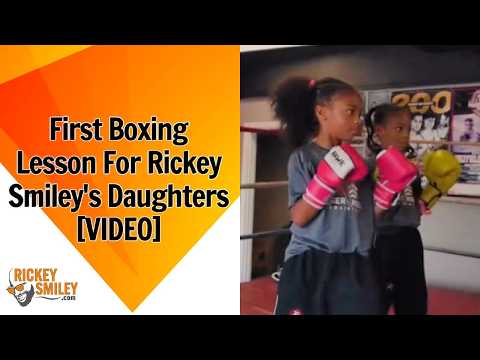 First Boxing Lesson For Rickey Smiley's Daughters
