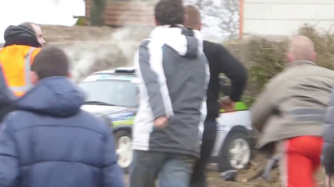 Rallye des routes du Nord 2017 Sortie de route à EECKE