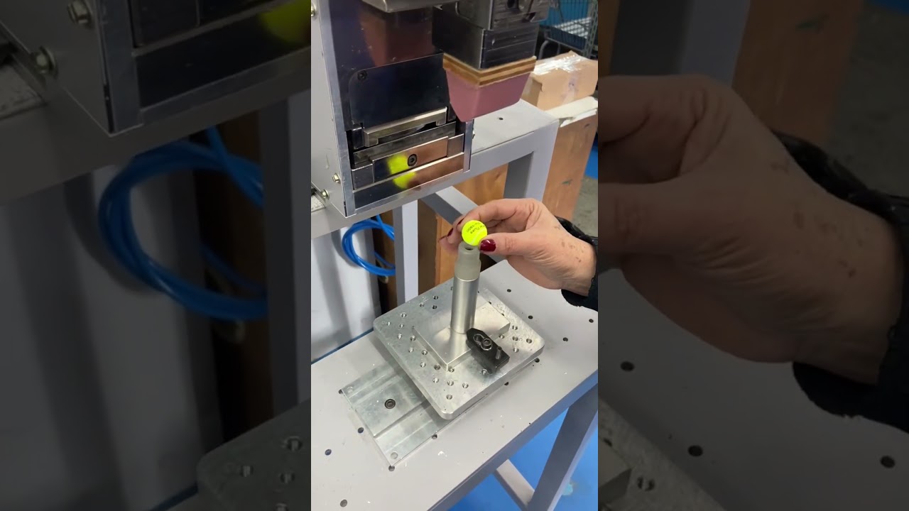 Máquina de tampografia | Pad printing | Oscar Flues | Impressão em bolinha de tênis