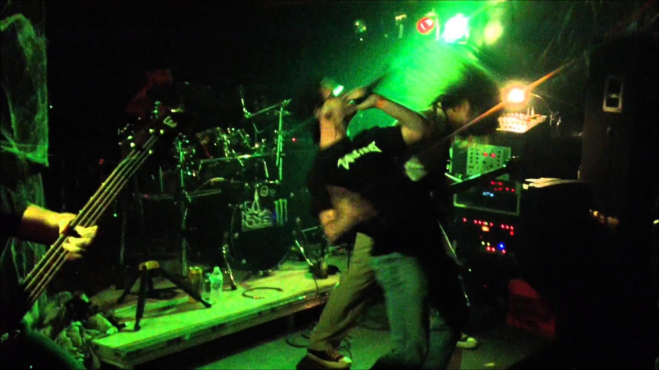 TWO NECK NOOSE - UNDER CRIMSON SKIES