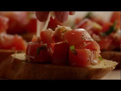 Video: Cách Làm Món Bruschetta Với Bơ, Cà Chua Và Giấm Balsamic