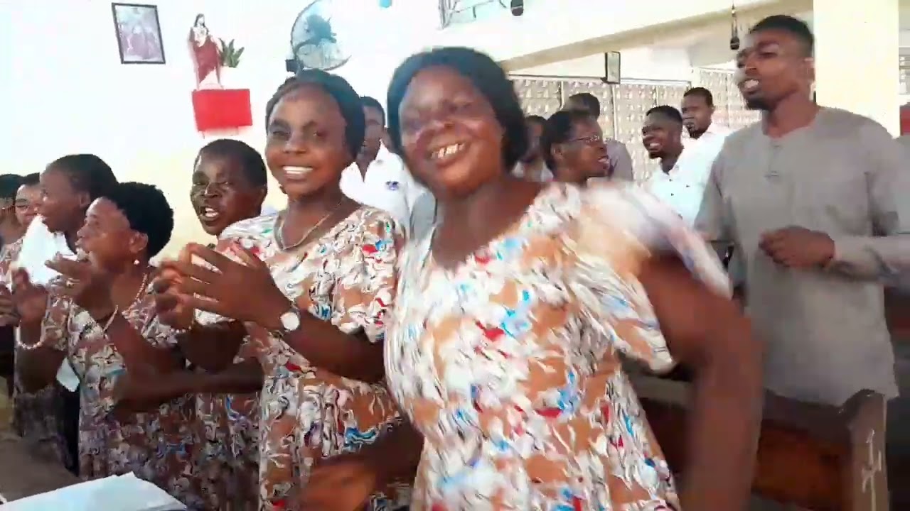 Nisipo sema neno Asante by Murishiwa singer's st Paul choir akinondon organ by A MALIMA 